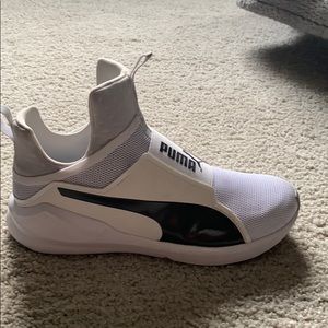 Womens Puma Sneakers